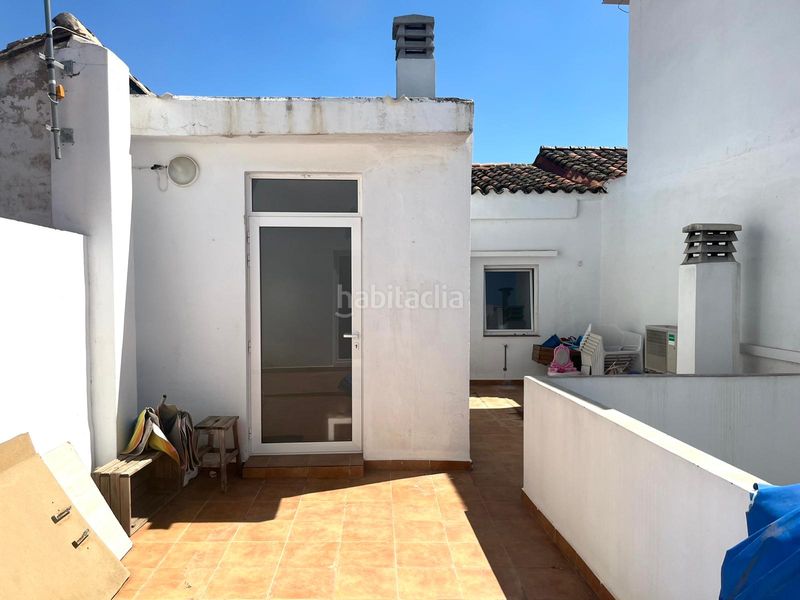 Foto e7bf1804-1054-4edd-8df3-a70473bd49bd. Casa pareada en Alginet