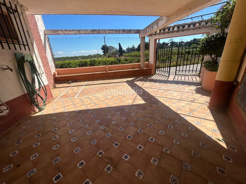 Foto 75cb64c4-e575-4fae-99f9-8e18e22cf1ca. Casa amb xemeneia aparcament a Alginet