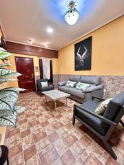 Pis  Carrer de la reina. Excelente vivivienda en cabañal