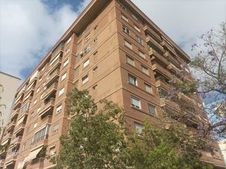 Pis  Carrer d'esteve ballester. Estupenda vivienda con vistas a blasco ibañez