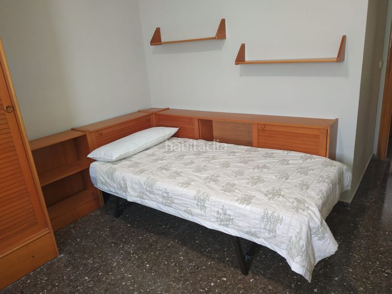 Foto 438a90af-bbe2-4e49-8b81-d4894d314384. Lloguer pis a Ciutat Jardí Valencia