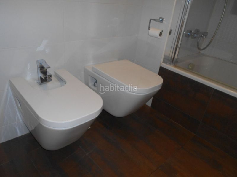 Foto 656da9de-9f91-4c58-a706-f3fb837d1851. Rent flat with heating in L´Illa Perduda Valencia