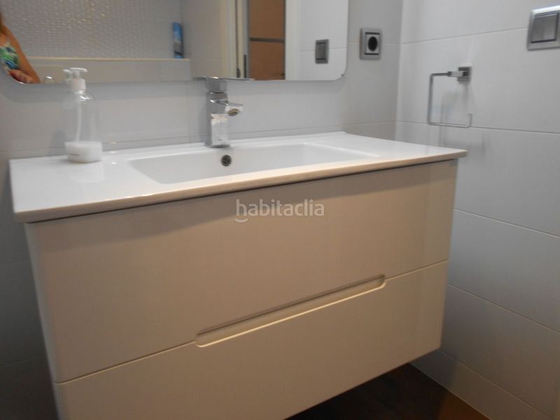 Foto 9667921f-53f9-4c23-849c-8ea6a7013368. Rent flat with heating in L´Illa Perduda Valencia