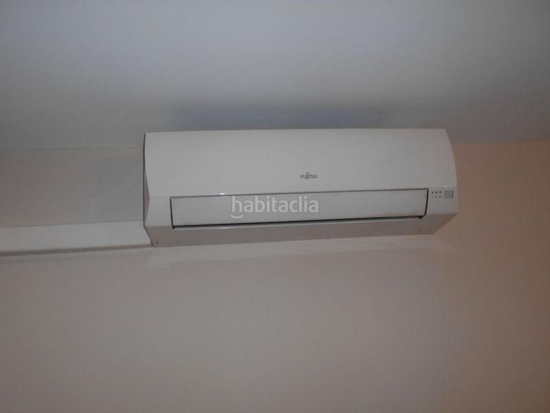 Foto ab690cb1-1808-428d-a469-20efdf17e7e3. Rent flat with heating in L´Illa Perduda Valencia