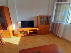 Miete Etagenwohnung  Calle rosario bosch