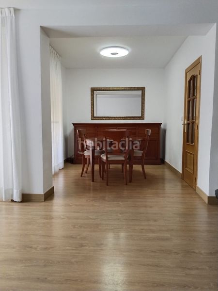 Foto ff51c72c-8c0c-43e6-8127-6b64ab95aabb. Pis amb calefacció a Ciutat Jardí Valencia