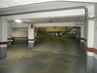 Aparcament cotxe a N/a
