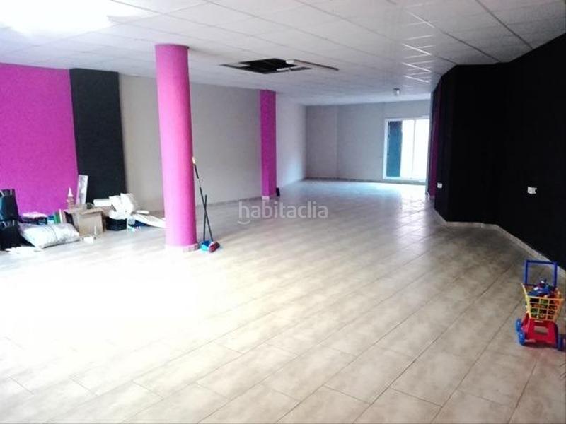 Foto 325a448d-8c85-4d91-8555-aeeee2131e3a. Local comercial a Eixample - Can Bogunyà Castellar del Vallès