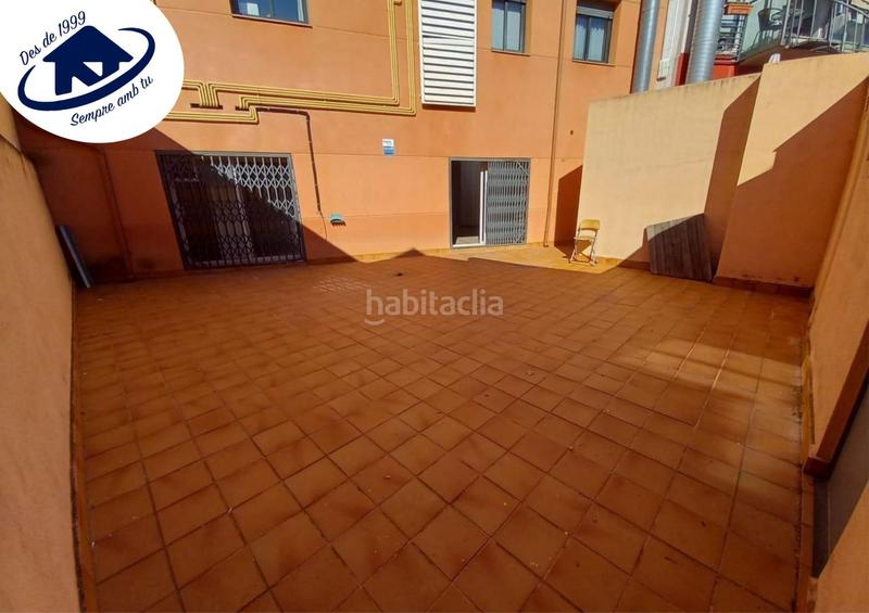 Foto 645ca7ff-936e-4dcf-9d91-38beba6cf6c0. Local comercial a Eixample - Can Bogunyà Castellar del Vallès