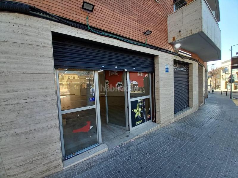 Foto cdb60122-6c81-42ae-b368-8c4b740e8d9d. Local comercial a Eixample - Can Bogunyà Castellar del Vallès