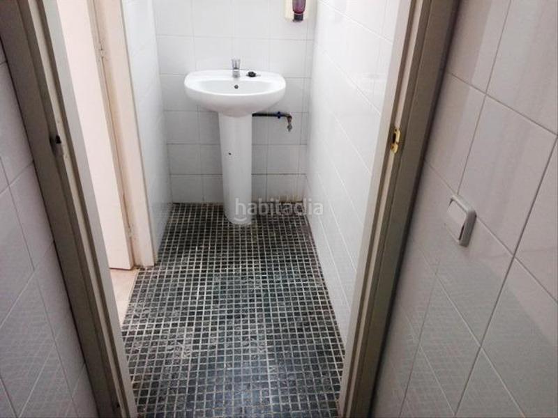 Foto de43bcf8-89e5-4db3-b344-b7510abd6702. Local comercial a Eixample - Can Bogunyà Castellar del Vallès