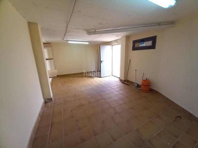 Foto f699f178-b63c-4dc3-9f94-547219a8ca2d. Local comercial a Eixample - Can Bogunyà Castellar del Vallès