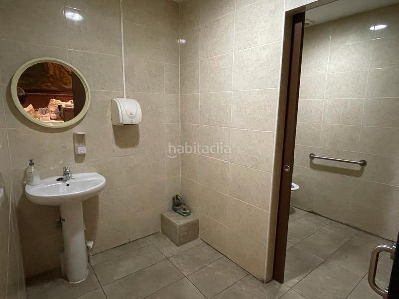 Foto 7bf111e5-c99e-454a-8175-5e7e59fe9f14. Traspàs local comercial a Creu Alta Sabadell