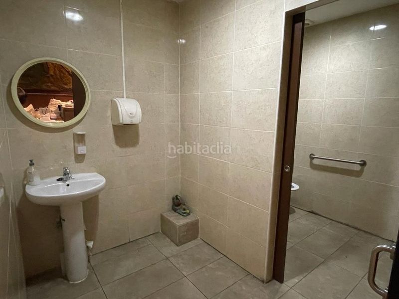 Foto 7bf111e5-c99e-454a-8175-5e7e59fe9f14. Traspaso local comercial traspaso restaurante Creu Alta en Sabadell