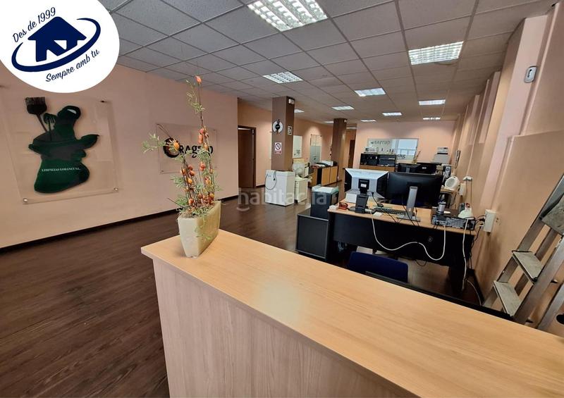 Foto ddc046ea-df9f-4cfe-a509-62c3ad9ac574. Local comercial a Eixample - Can Bogunyà Castellar del Vallès