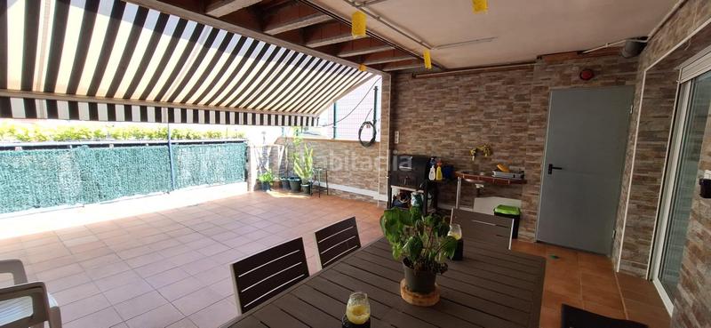 Foto bae8986f-e89d-48a3-ba91-b1d7c4d8f603. Casa amb calefacció a La Plana del Pintor Sabadell
