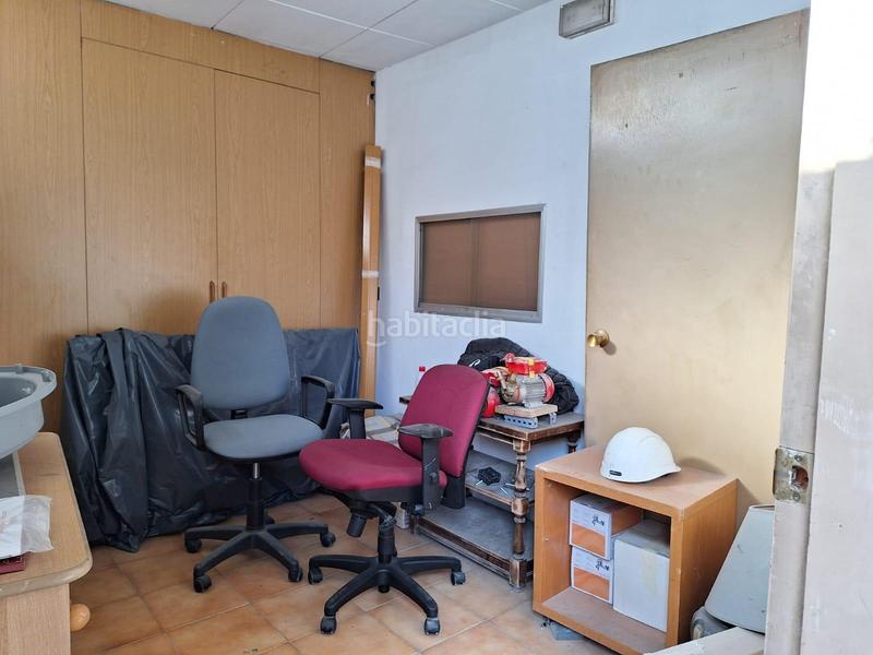 Foto ad639c15-4df0-4040-9a46-9ff1d5eec9ec. Bâtiment à usage industriel dans Gràcia Sabadell