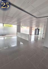 Alquiler Local Comercial en Espai Tolra - Els Pedrissos - Can Carner. Espectacular local de alquiler