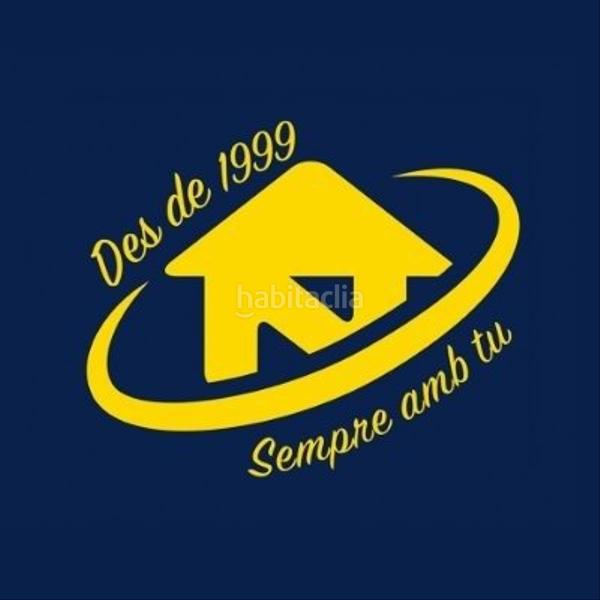 Foto 8493d35b-a071-4b49-8039-42fb427eca89. Parking voiture dans calle porto 8 dans Can Llong Sabadell