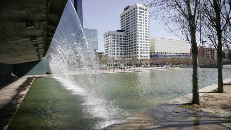 Foto d680d233-6034-4a28-9515-fb9c99180ff9. Parking voiture dans calle porto 8 dans Can Llong Sabadell