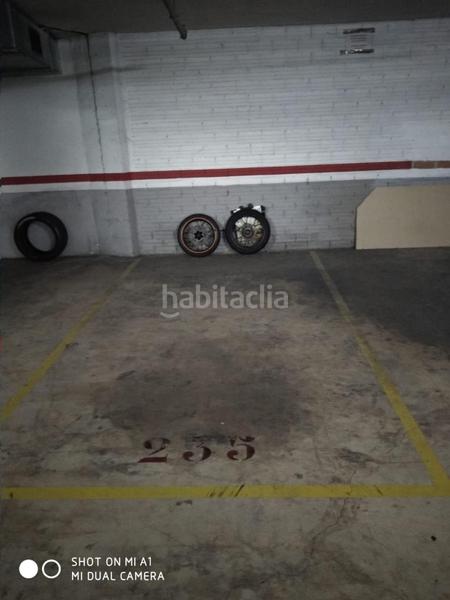 Foto 6bce72cc-e5bd-49bf-a24b-c6ae001a027c. Parking coche plazas de parking consecutivas en Can Llong en Sabadell