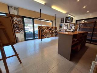 Rent Business premise in Centre-Eixample-Can Llobet