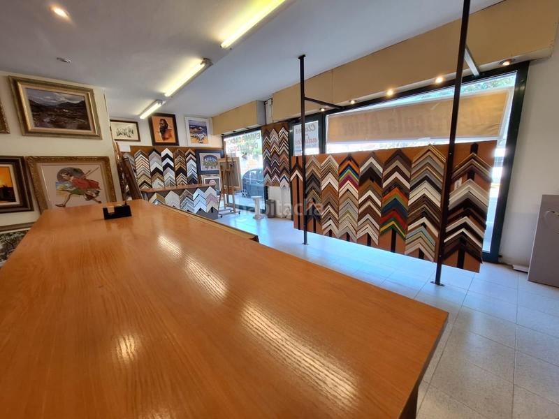 Foto 87db4229-6374-40b4-ba3a-7f5122b1cb84. Alquiler local comercial en Centre-Eixample-Can Llobet Barberà del Vallès