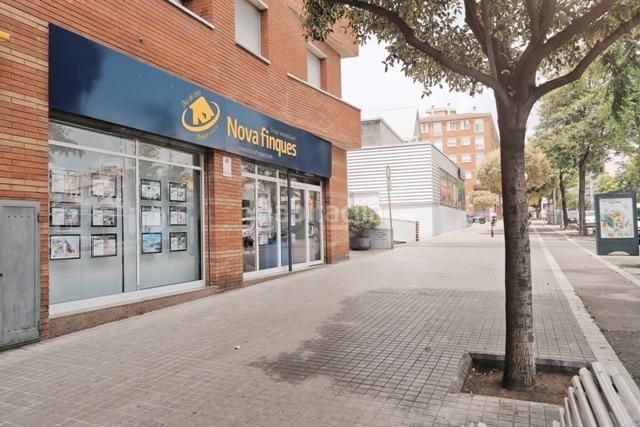 Foto 110ca4c6-625d-402d-a34a-97a6b5edb7cf. Lloguer local comercial a Centre-Eixample-Can Llobet Barberà del Vallès