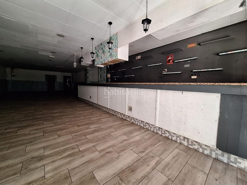 Foto 1f9b2d5f-8766-4fa3-9072-27ff847ef622. Lloguer local comercial a Centre-Eixample-Can Llobet Barberà del Vallès