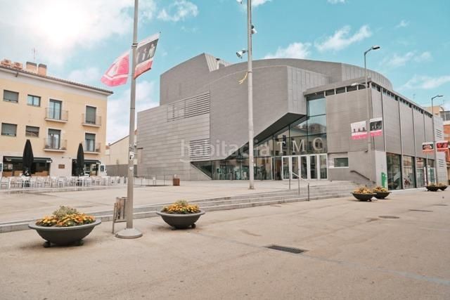Foto b0f56102-ddb9-4b49-9087-eebe8b56f9e5. Lloguer local comercial a Centre-Eixample-Can Llobet Barberà del Vallès