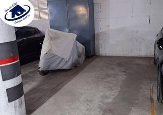 Aparcament cotxe a Parc d´Europa. Plaza de parking bien situada Aparcament cotxe a Parc d´Europa. Plaza de parking bien situada