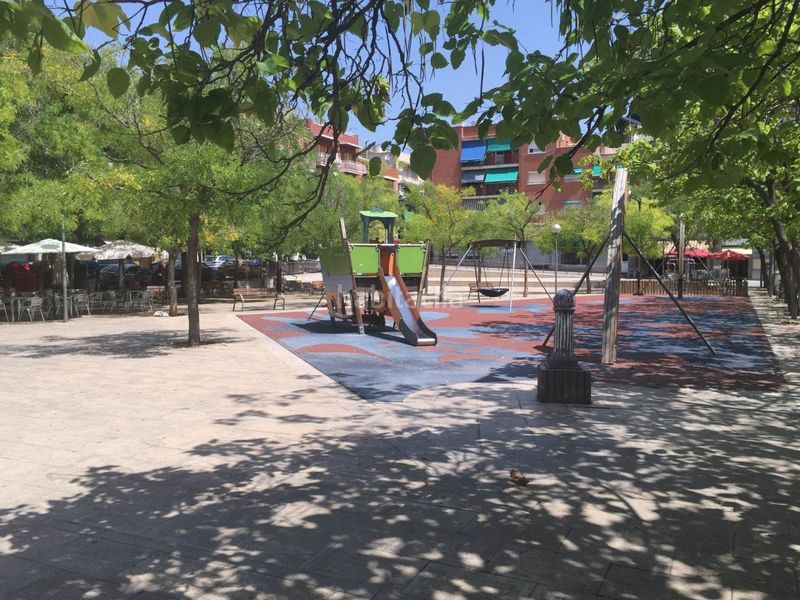 Foto 5968211c-aeea-4b2d-9b21-981b1a87973f. Local comercial a Can Rull Sabadell