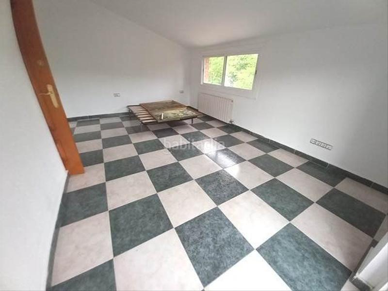 Foto 505e3548-536d-4697-a903-40f131817a11. Casa amb calefacció aparcament a Martinica - Ateneu Cerdanyola del Vallès