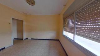 Etagenwohnung in Espronceda. Oportunidad para reformar a su gusto