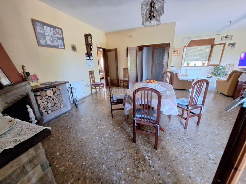 Foto 939ef5ec-8e36-45f3-ab46-7690c25e5473. Chalet con riscaldamento parcheggio in Can Font-Ca n'Avellaneda Castellar del Vallès