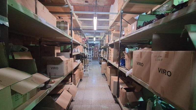 Foto 4996a0b0-4afa-4dc3-a118-0295c71bef40. Local comercial local doble en zona de sol i padris en Sabadell