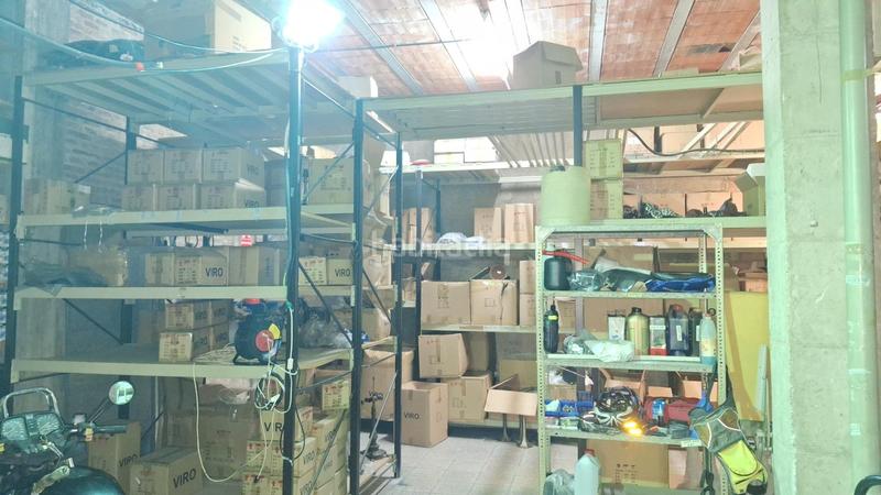 Foto 74f11ff4-5857-43a7-adb5-07c3130b57cc. Local comercial local doble en zona de sol i padris en Sabadell