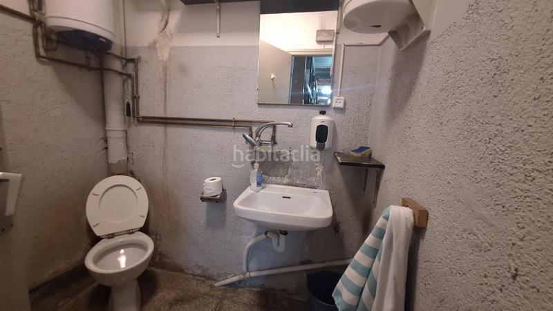 Foto b0035de0-29b5-4a7d-9bd1-9d5556acbb70. Local comercial local doble en zona de sol i padris en Sabadell