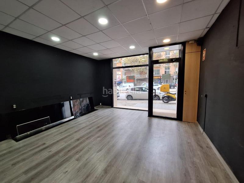 Foto 2c37ad22-110f-48c3-9b63-b29b61ea7fe1. Local comercial novafinques pone a la venta este local en Sabadell