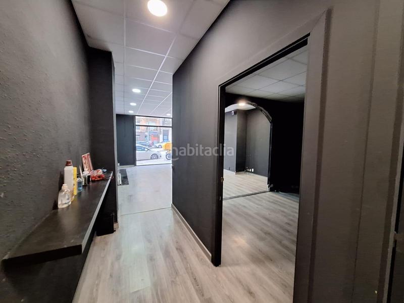 Foto ddaff199-3b0c-4553-a1c4-05b8ae1919b1. Local comercial novafinques pone a la venta este local en Sabadell