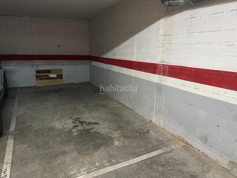 Foto 0e50dad3-bb79-4e21-8f1e-4e350c85e9df. Parking voiture dans Centre Sant Quirze del Vallès