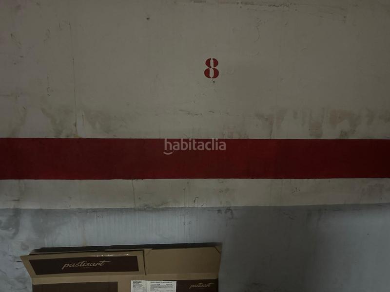 Foto 28f915fd-88ce-4c7b-8980-9b6d1777bb9b. Parking voiture dans Centre Sant Quirze del Vallès