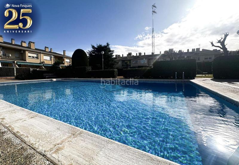 Foto 17fb660d-028a-462c-bc88-4591e895b4d9. Casa amb calefacció aparcament piscina a Can Serra Barberà del Vallès