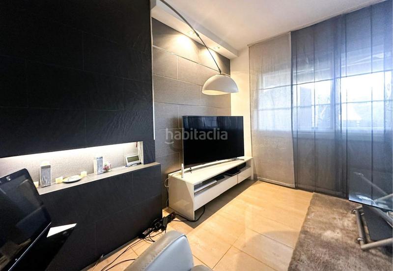 Foto 7681dc85-28dd-4a05-acb7-580651e290e2. Casa amb calefacció aparcament piscina a Can Serra Barberà del Vallès