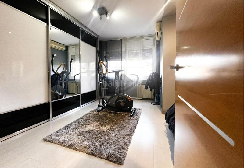 Foto 9953ee34-017e-44be-adac-c21478c35ce8. Casa amb calefacció aparcament piscina a Can Serra Barberà del Vallès