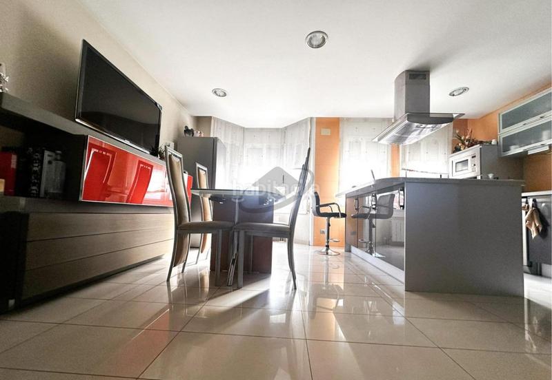 Foto a5884ee5-2422-4194-9ca3-cb78b8341658. Casa amb calefacció aparcament piscina a Can Serra Barberà del Vallès