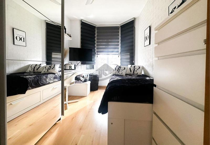 Foto c5a4493a-8cb1-4984-b8c4-dc381cad8473. Casa amb calefacció aparcament piscina a Can Serra Barberà del Vallès