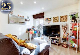 Pis a La Romnica. Acogedora vivienda en zona tranquila en finca reformada con asce