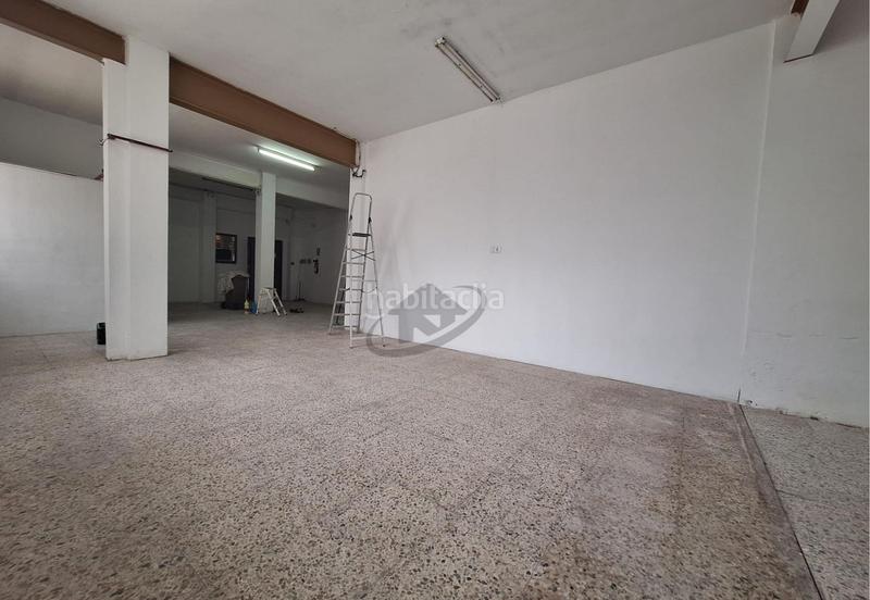 Foto e9678689-654a-47c5-a3e3-adde1d5f5198. Local commercial dans La Romànica Barberà del Vallès