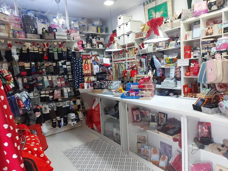 Foto 378e4211-c9fb-4df7-8083-f777dfcb5a53. Traspaso local comercial oportunidad traspaso merceria en Castellar del Vallès